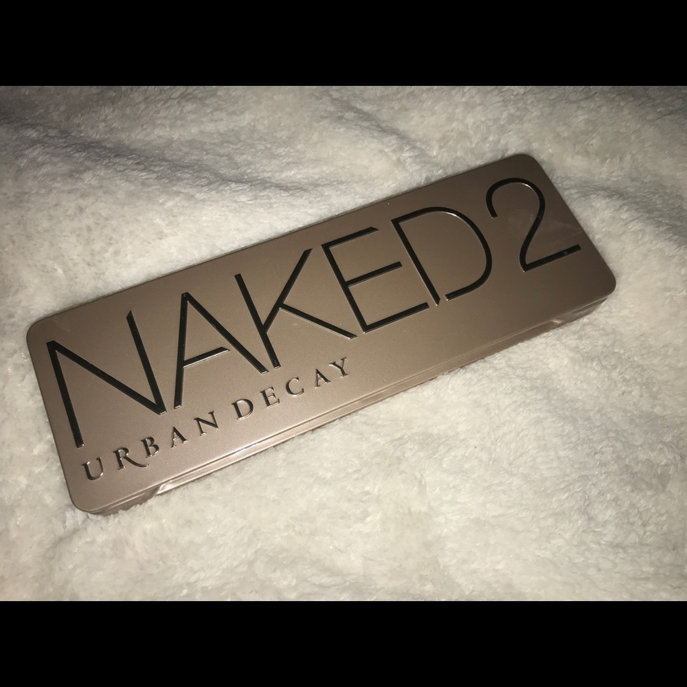 Urban decay naked 2 palette
